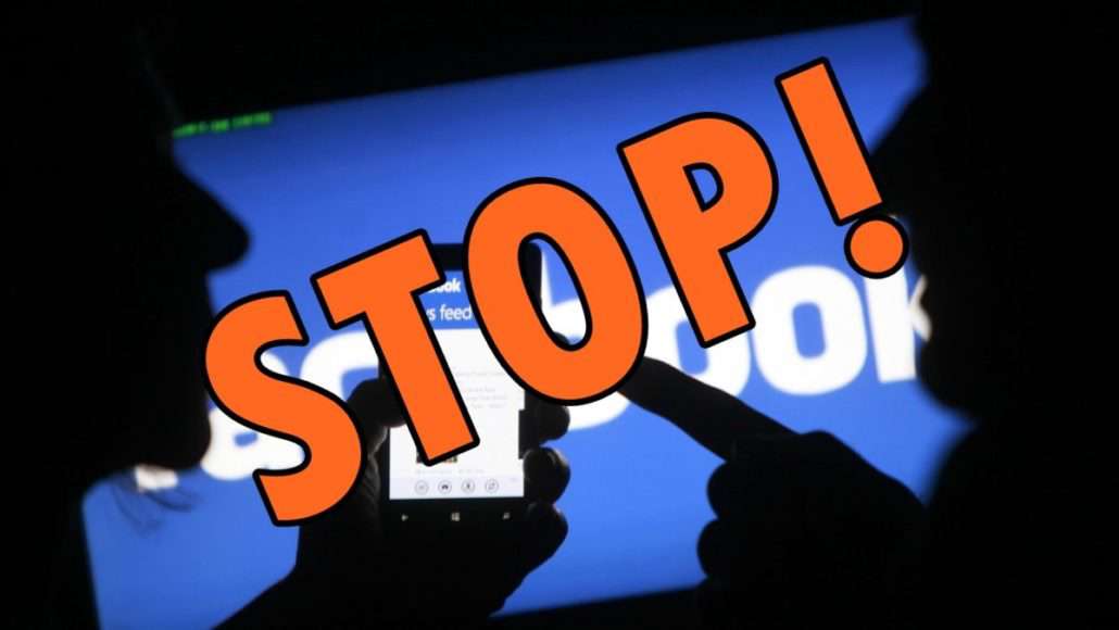 Stop Facebook! - már készülnek a plakátok?