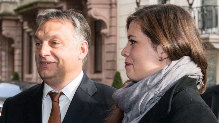 Orbán Viktor és Orbán Sára, Johanna anyja