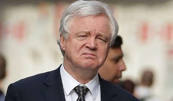 David Davis brit Brexit-ügyi miniszter