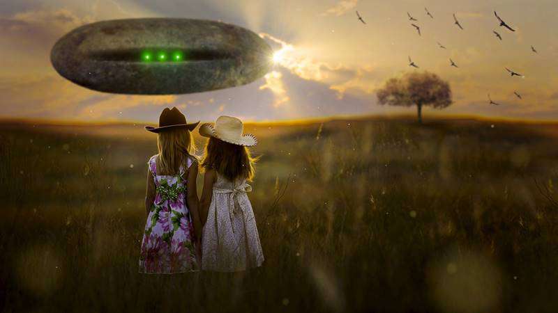 UFO-robbanás Magyarország felett? – Látta valaki mostanában Pataky Attilát?