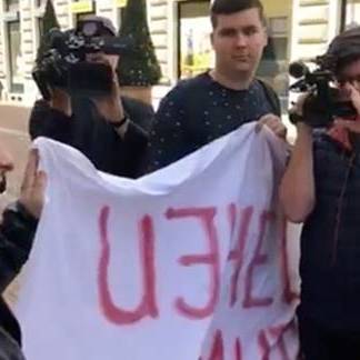 Gyurcsány és Puzsér szavait használja a Fidesz gyerektagozata 2 ujhelyi