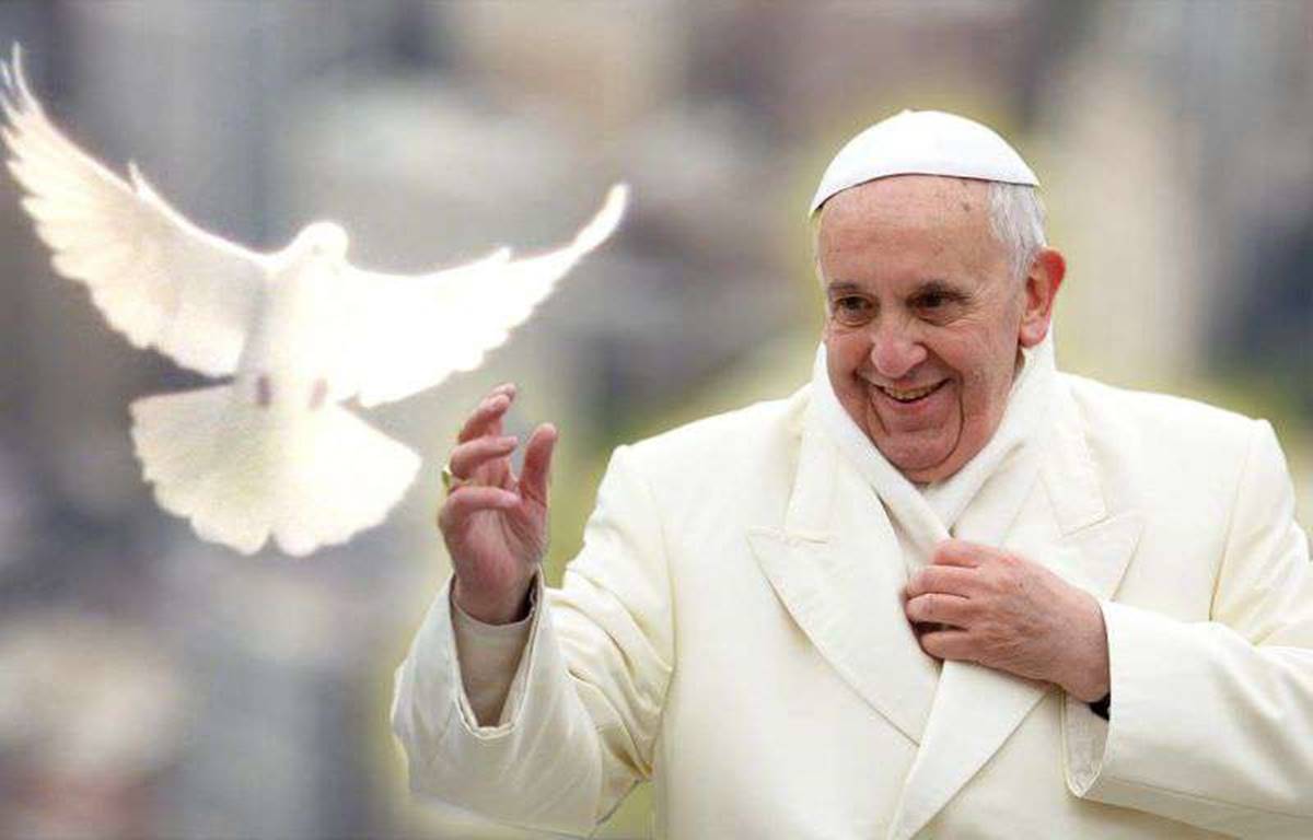 Fél nyolckor kezdődik a Ferenc pápa vezette vigília a bazilikában