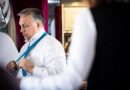 Hadházy: a miniszterelnöki hátsó sokkal nagyobb biztonságban van egy menetrend szerinti repülőn, mint ha végigsétál a felcsúti utcán