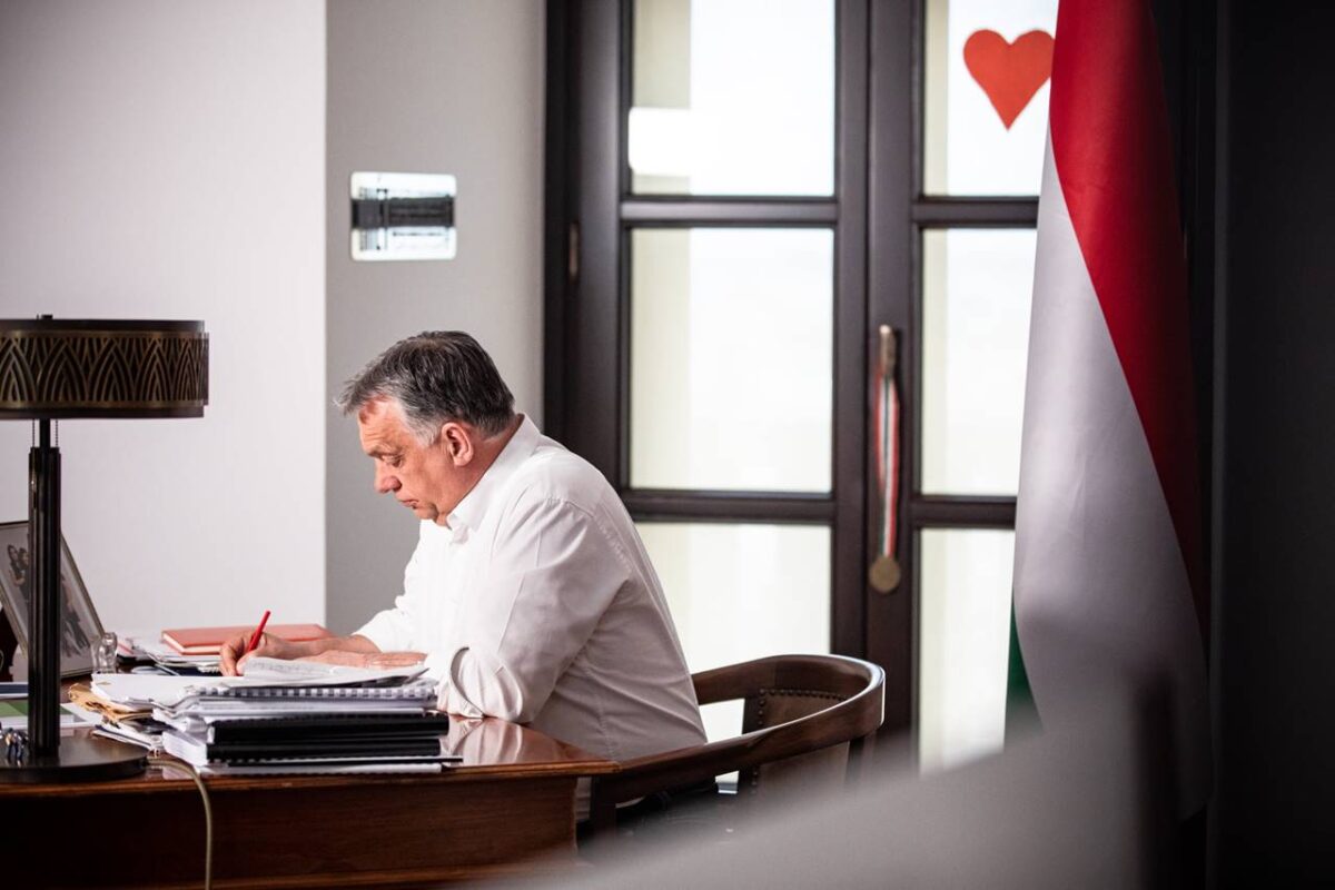 Farkasházy Tivadar: Orbán Viktor ünnepi beszédének első piszkozata