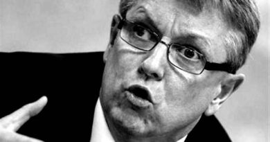 Matolcsy: „Magyarország válságközeli helyzetben van, (...) a világ negyedik-ötödik legsérülékenyebb országa”