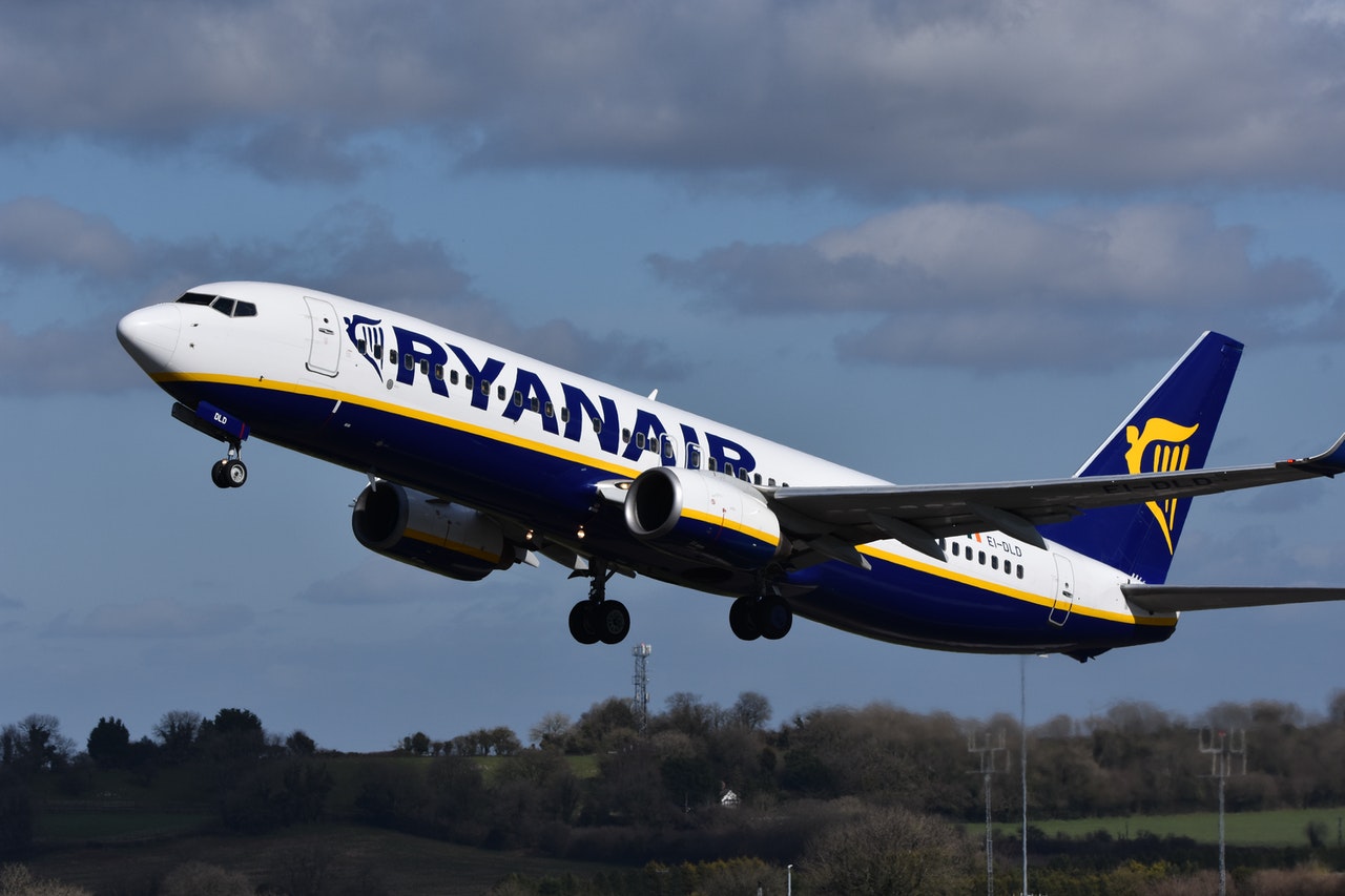 Ryanair járatra volt jegye és törölték? - Öt napon belül pénzéhez jut!