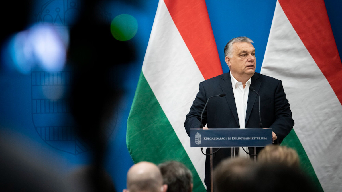 Orbán Viktor az Ukrajna ellenségeit soroló szélsőjobbos ukrán honlapon!  – Az oldalt nagyon sokan halállistának is nevezik