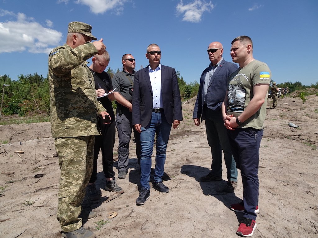 Egy magyar Ukrajnában! – A Magyar Honvédség parancsnoka dr. Ruszin-Szendi Romulusz bejárta az orosz-ukrán háború fontos helyszíneit