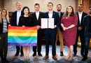 Vastag bőr a Fidesz-arcon - Megint kiakadt a kormánypárt LMBTQ-ügyben