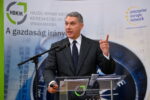 Lázár János