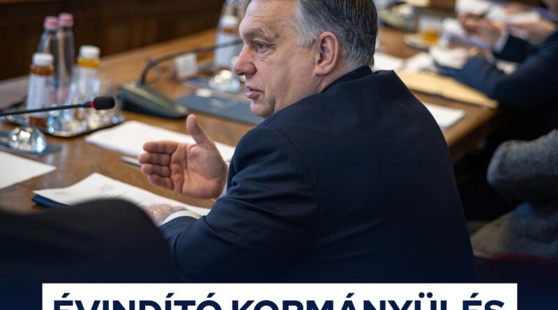 Az a baj, hogy már 12 éve a veszélyek korába léptünk - reagált egy Orbán-követő a miniszterelnök szerdai nagyotmondására