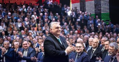 A beszéd - Orbán király sikerjelentése a Magyaroroszág nevű kisbolygóról