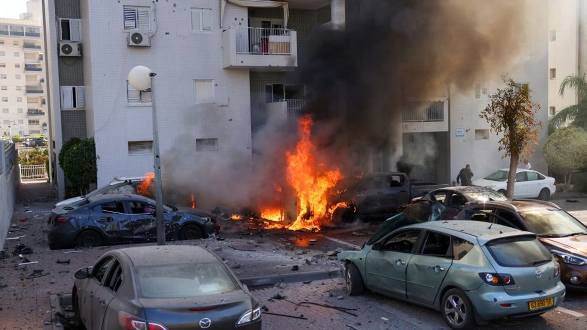 Tudósítónktól: megindult az izraeli ellentámadás Gáza és a Hamasz ellen | Városi Kurír