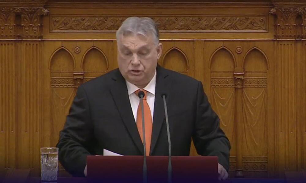 Orbán napirend előtt olvas fel a parlamentben - Kövesse élőben!