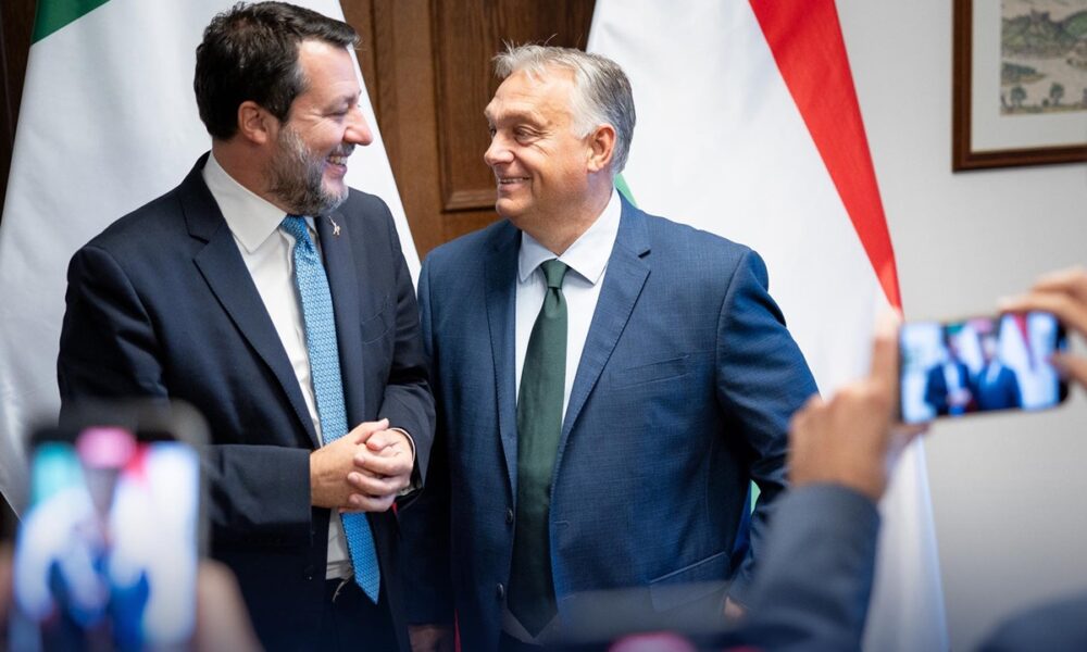 Az utánpótlás-patrióták és az éltesebb Orbán-Salvini duó Pontida mezején nyomultak