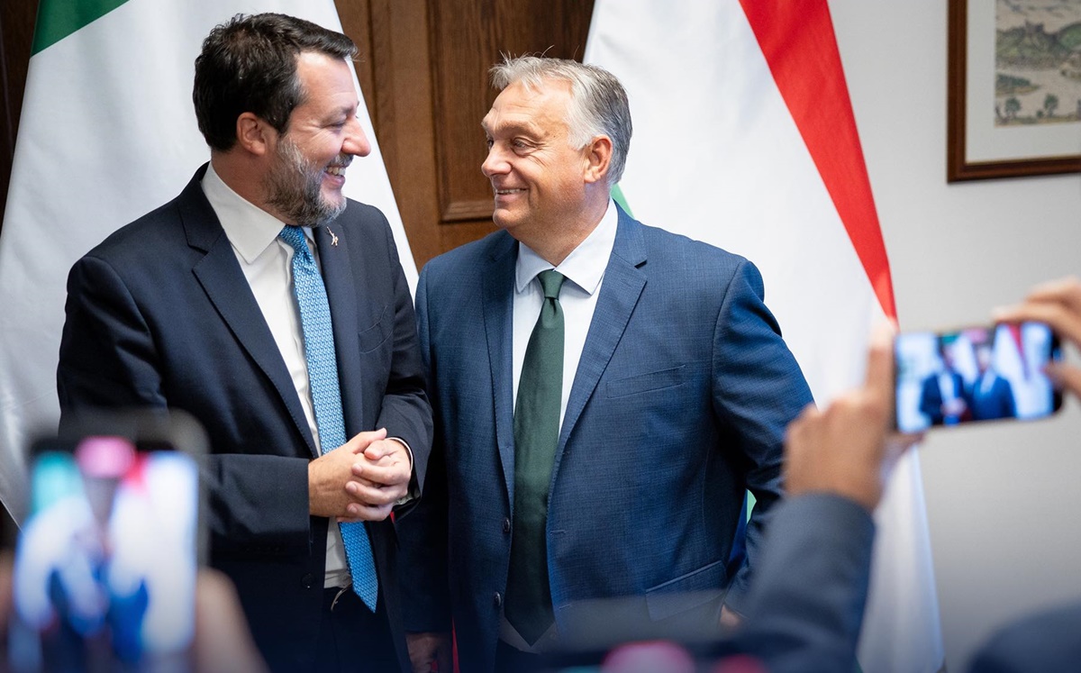 Az utánpótlás-patrióták és az éltesebb Orbán-Salvini duó Pontida mezején nyomultak