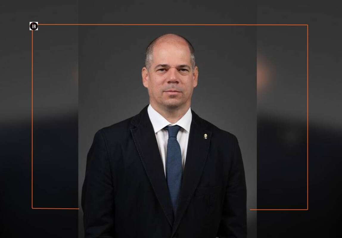 Az új legfőbb ügyész kinevezése napján 'jól sepert'
