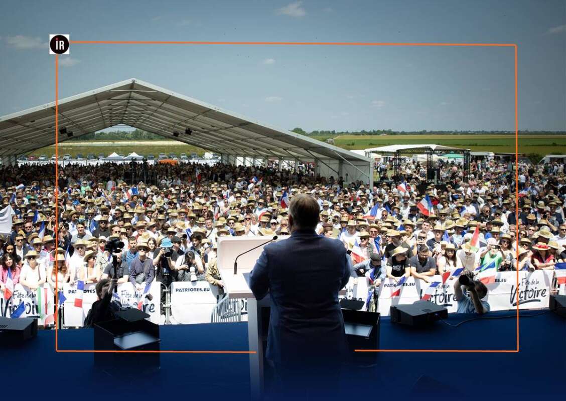 Orbán Viktor menni Párizs, beszélni legszélsőjobb.....